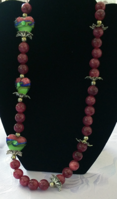 pink and red ball bead necklace